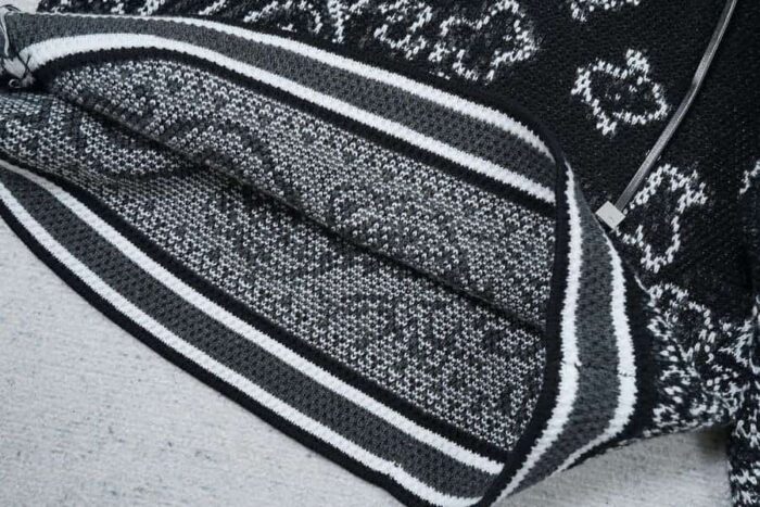 Amiri Bandana Crochet Basketball Shorts - Image 11