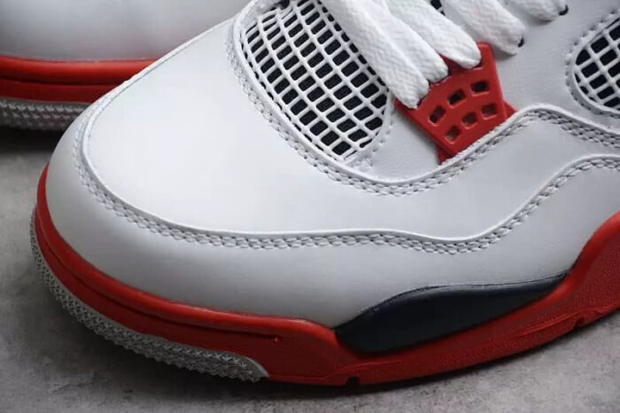 Air Jordan 4 Fire Red - Image 9