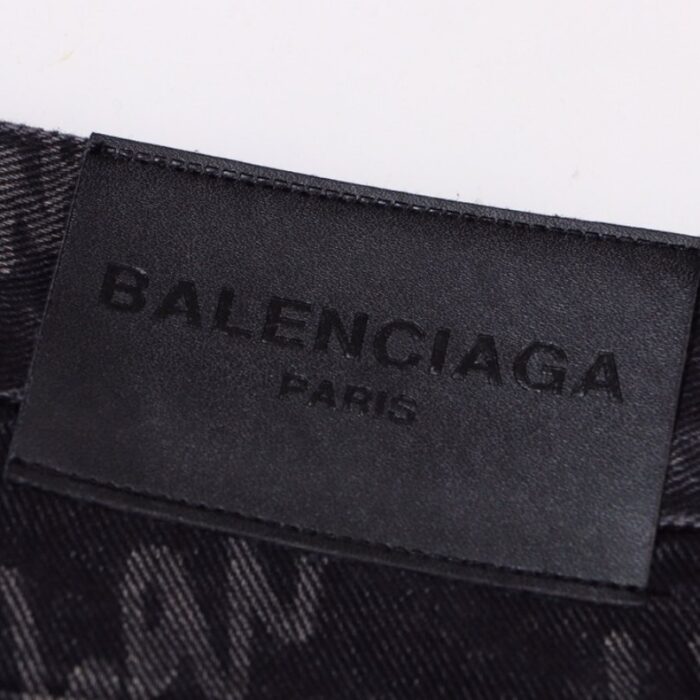 Jeans Balenciaga Script Black BL027 - Image 4