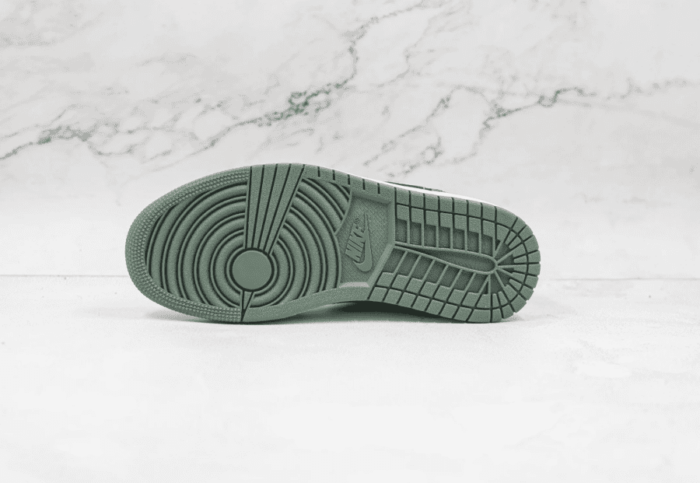Jordan 1 Low Military Green - Image 3