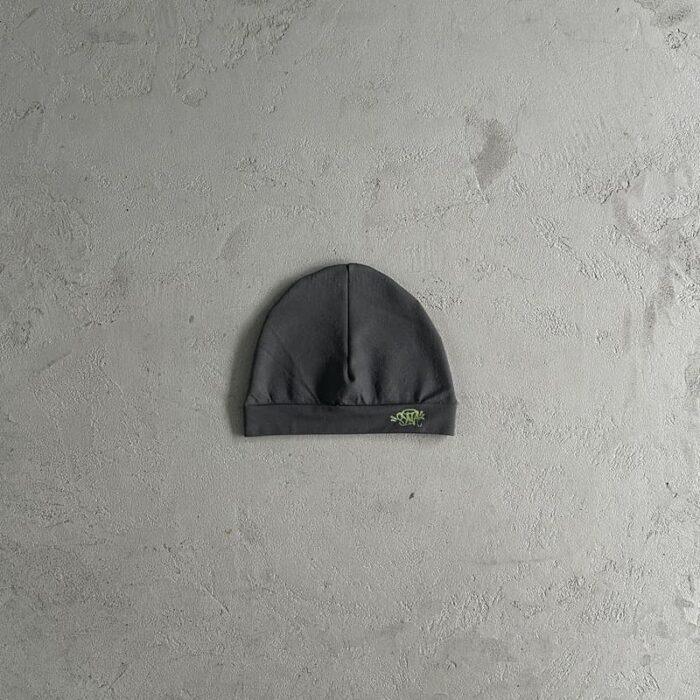 Synaworld Winter Gray Beanie - Image 2