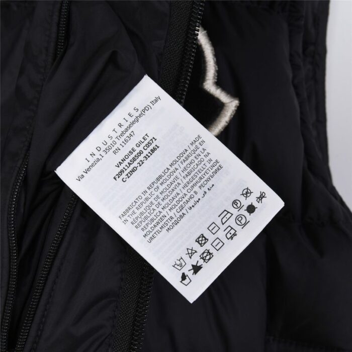 Vest Puffer Moncler Hooded Black Logo MCL011 - Image 10
