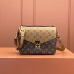 Shoulder Bag Louis Vuitton Métis LVW031