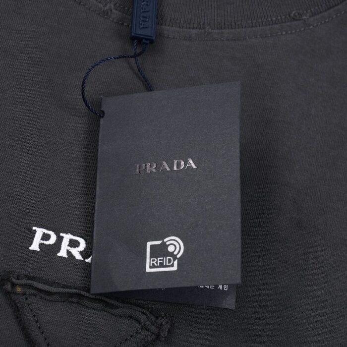T-shirt Prada Black PD076 - Image 7